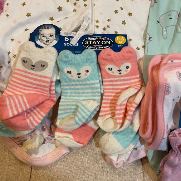 New Lot of 34 Baby Girl Spring/Summer Clothes Size 0-3 months! Carter's - Picture 5 of 10